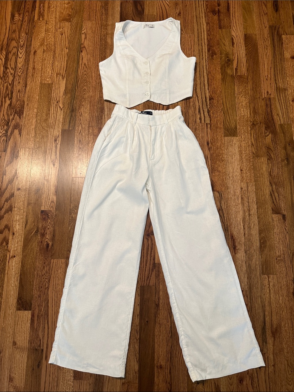 Hollister White Wide-Leg Linen-Blend Pants and matching vest